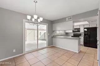 Photo #6: 6380679 Listing 