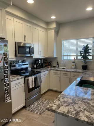 Photo #5: 6380929 Listing 