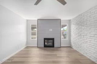 Photo #5: 6380932 Listing