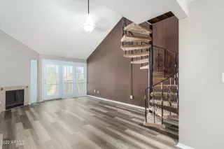 Photo #1: 6381023 Listing