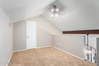 Photo #6: 6381023 Listing