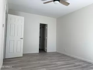 Photo #6: 6381230 Listing 