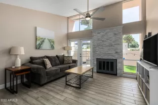 Photo #2: 6381277 Listing 