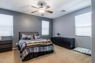 Photo #5: 6381552 Listing