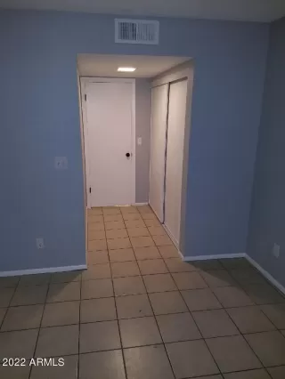 Photo #3: 6381605 Listing