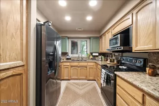 Photo #5: 6382131 Listing