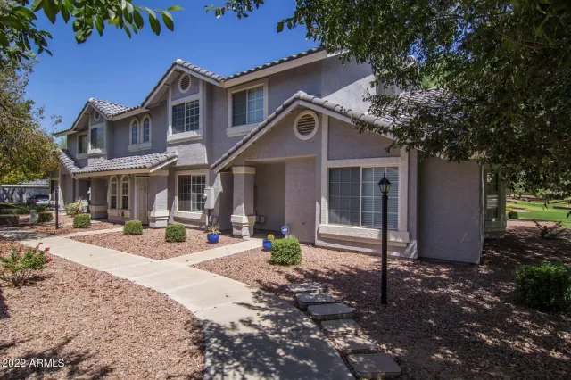 MLS: 6382449 Condo For Sale