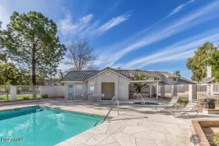 Photo #2: 6382449 Listing 