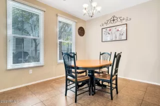 Photo #5: 6382486 Listing