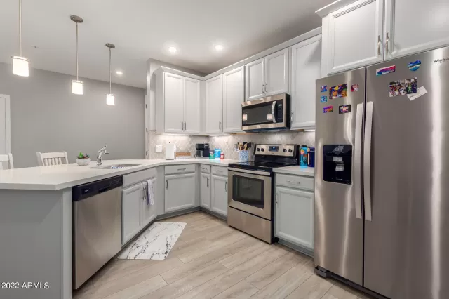 MLS: 6382792 Condo For Sale