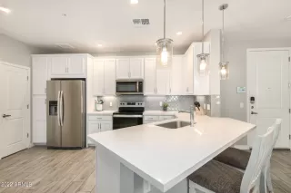 Photo #1: 6382793 Listing 