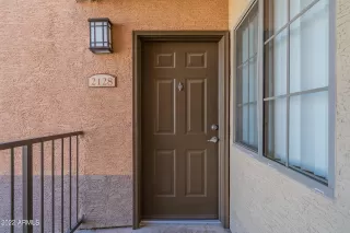 Photo #4: 6382869 Listing