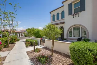 Photo #2: 6382973 Listing 