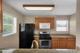 Photo #3: 6383033 Listing