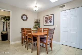 Photo #6: 6383144 Listing