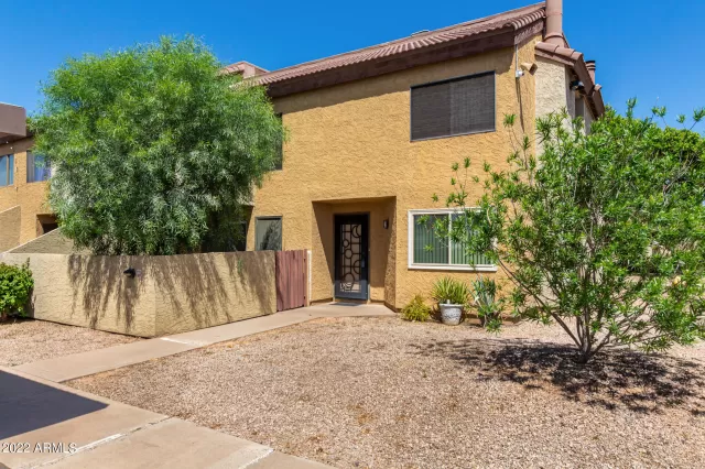 MLS: 6383261 Condo For Sale