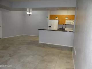Photo #2: 6383531 Listing