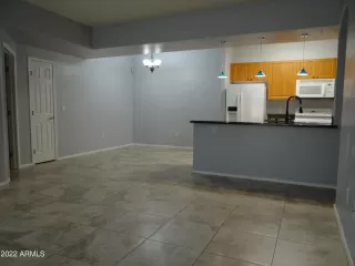 Photo #4: 6383531 Listing