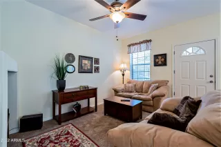 Photo #5: 6383620 Listing