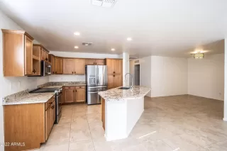 Photo #2: 6383650 Listing