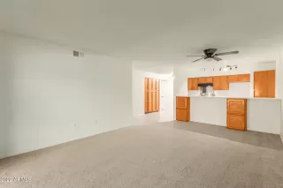 Photo #3: 6383653 Listing