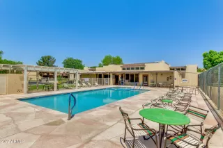 Photo #4: 6383653 Listing