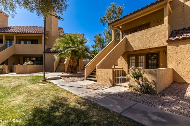 MLS: 6383676 Condo For Sale