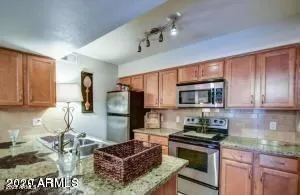 Photo #4: 6383741 Listing