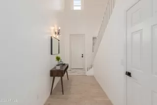 Photo #4: 6383754 Listing