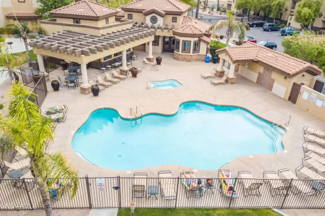 MLS: 6384001 Condo For Sale