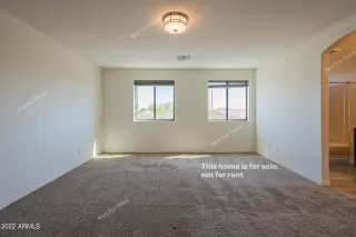 Photo #4: 6384005 Listing