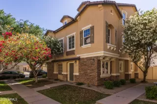 Photo #2: 6384046 Listing