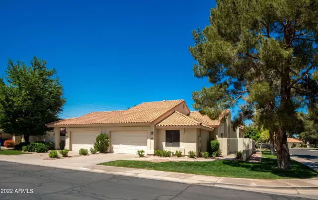 MLS: 6384050 Condo For Sale