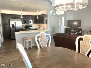 Photo #4: 6384091 Listing