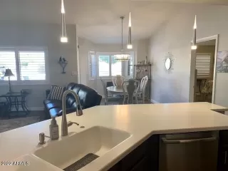 Photo #6: 6384091 Listing