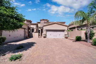 Photo #1: 6384140 Listing