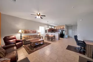 Photo #3: 6384140 Listing