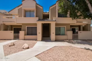 Photo #3: 6384271 Listing