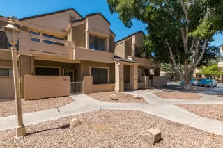 Photo #4: 6384271 Listing