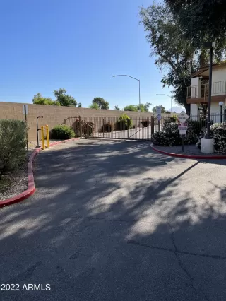 Photo #2: 6384283 Listing 