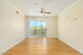 Photo #5: 6384379 Listing