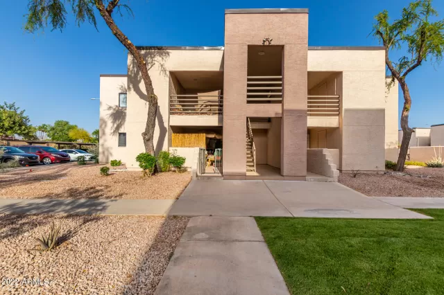 MLS: 6384527 Condo For Sale