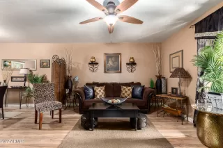 Photo #5: 6384527 Listing 