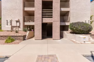 Photo #2: 6384639 Listing