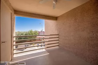 Photo #5: 6384639 Listing