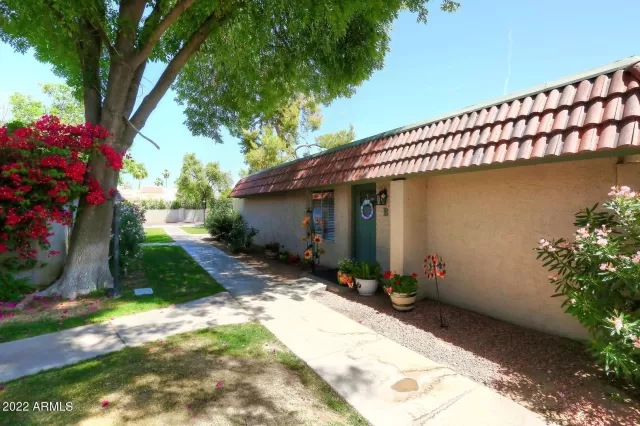 MLS: 6384684 Condo For Sale