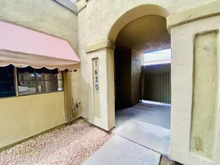 Photo #3: 6384699 Listing 