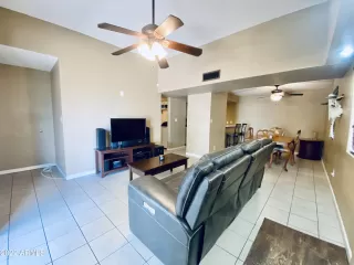 Photo #6: 6384699 Listing 