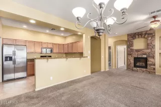 Photo #5: 6384700 Listing