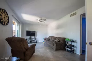 Photo #3: 6384863 Listing